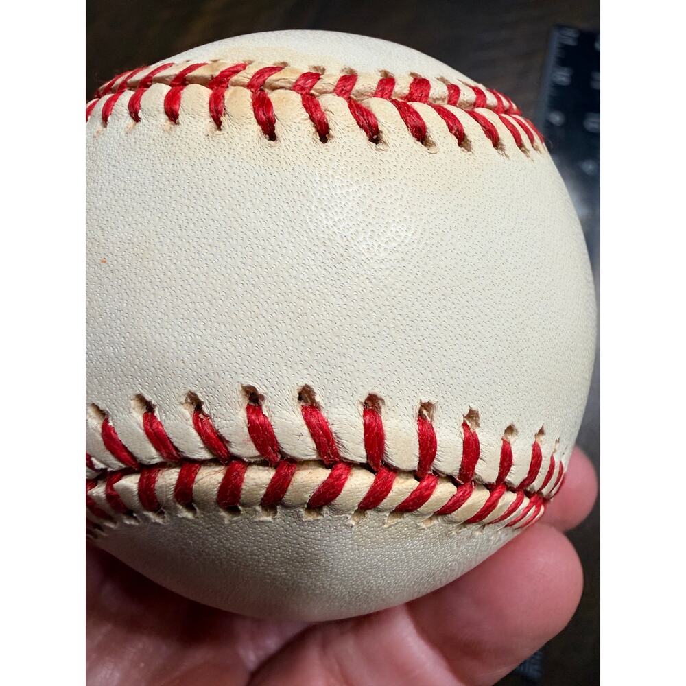 Rawlings Official 2000 World Series Baseball Yankees Mets Subway Series Selig - Picture 14 of 16